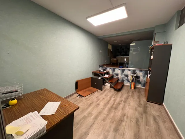Local comercial en el centro de Ponferrada con múltiples opciones — 10