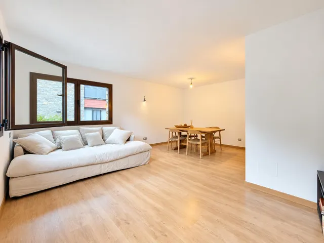 Luminoso piso de 3 habitaciones con terraza y box doble — 3