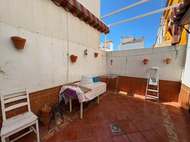 Casa adosada - Bolullos de la Mitación — 14