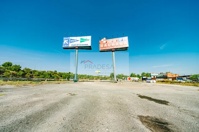 Terreno barajas 6.460m2 - suelo terciario - industrial -hospedaje — 7