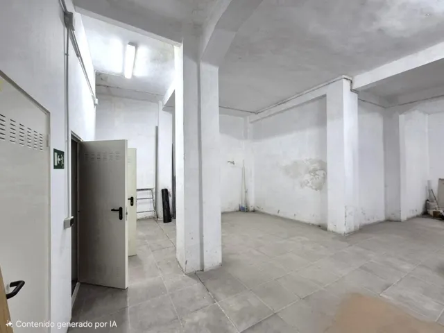 AMPLIO LOCAL COMERCIAL EN  ZONA BENICALAP DE UNOS 200 METROS — 12