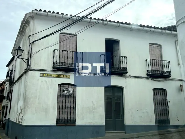 CASA DE PUEBLO EN EL CENTRO DE CORTEGANA — 3