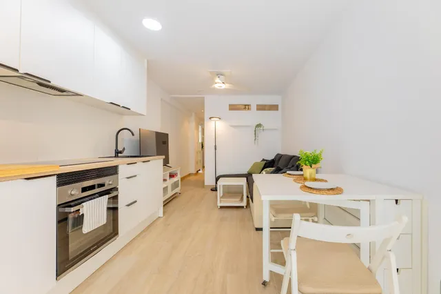 Apartamento reformado de un dormitorio en primera línea de playa en El Perellonet — 20