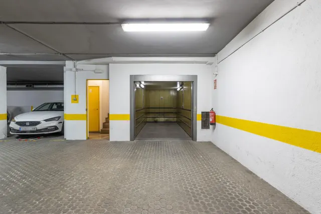 Se vende plaza de aparcamiento — 15