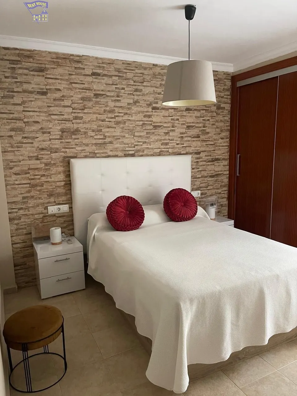 SE VENDE PISO EN ARCOS DE LA FRONTERA (ZONA PORTICHUELO)