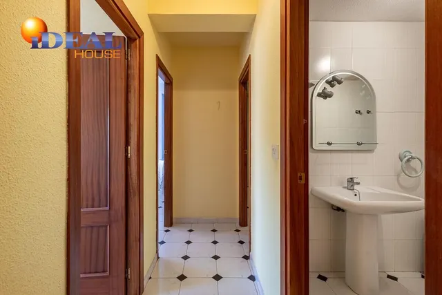 Piso con garaje y trastero en Almuñecar — 20