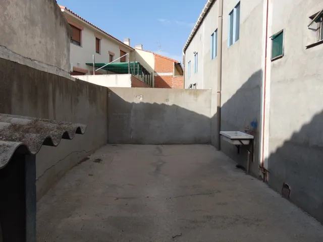 PARCELA URBANIZA-BLE EN VENTA — 23