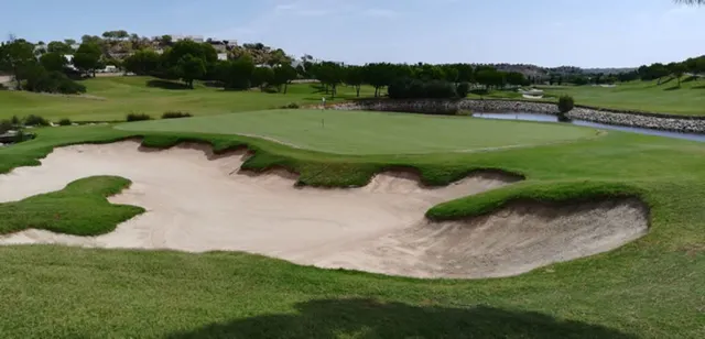 VILLA DE 3 DORMITORIOS 3 BAÑOS EN ORIHUELA COSTA ( LAS COLINAS GOLF ) — 27