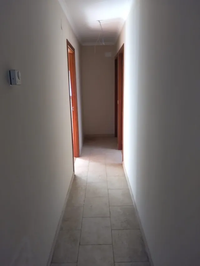 PISAZO CON BUHARDILLA — 9