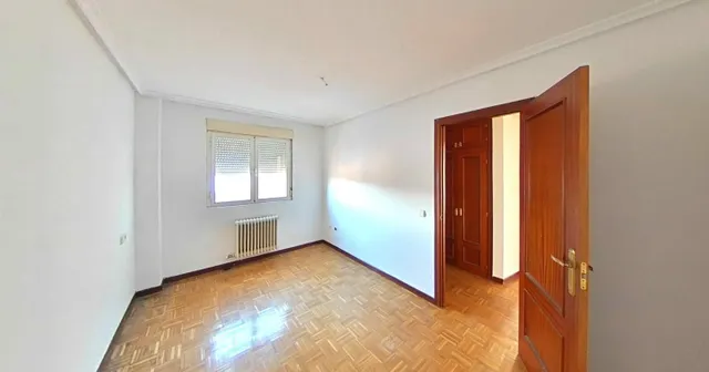 ESTUPENDO PISO EN TROBAJO DEL CAMINO — 9