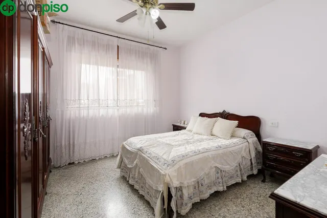 SOLAR EN ARMILLA PARA EDIFICIO DE VIVIENNDAS — 15