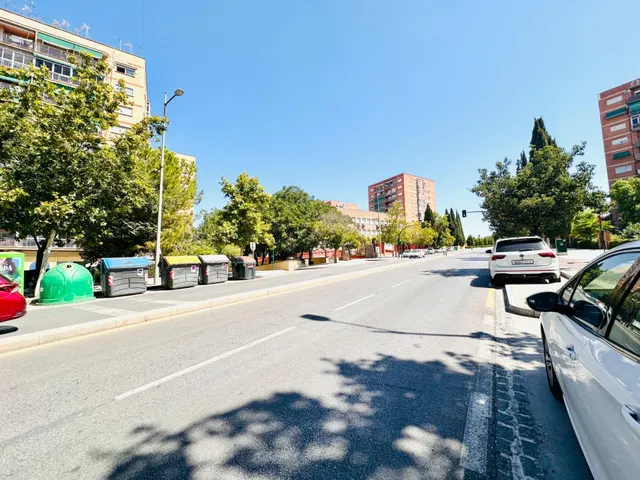 LOCAL 60 M2 JUNTO A ALCAMPO – 2 ESPACIOS INDEPENDIENTES – 1 ALQUILADO — 17
