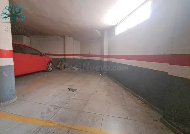GARAJE Y TRASTERO EN VENTA EN CALLE LA VIA — 2