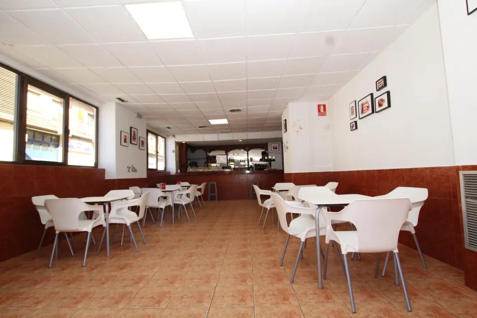 VENTA DE LOCAL COMERCIAL EN EJEA