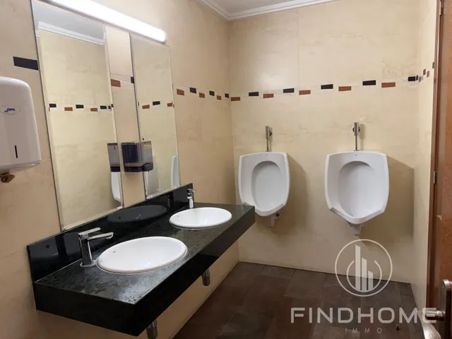 Negocio 303m² en alquiler - Centro — 26