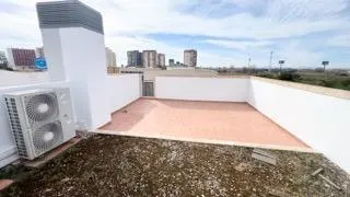 Adosado cerca de la playa — 29