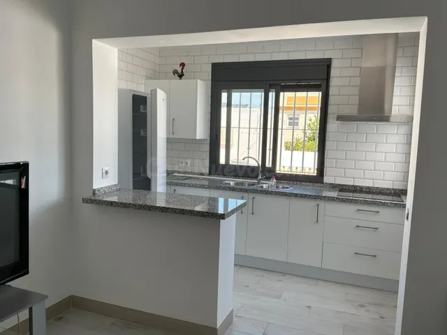 PISO REFORMADO EN PRIMERA PLANTA - foto 3