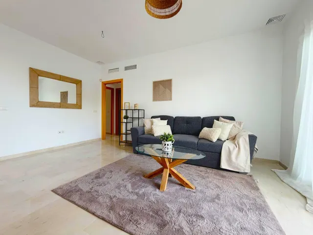 Bajo elevado con gran terraza, vistas al mar y parking privado en Benalmádena Pueblo — 19