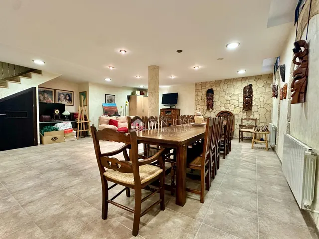 SE VENDE CASA EN MUY BUEN ESTADO EN EL CENTRO DE ASPE — 5