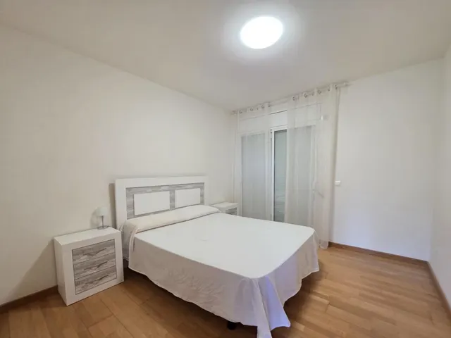 CASA ADOSADA DE 6 habitaciones EN VILAFORTUNY — 27