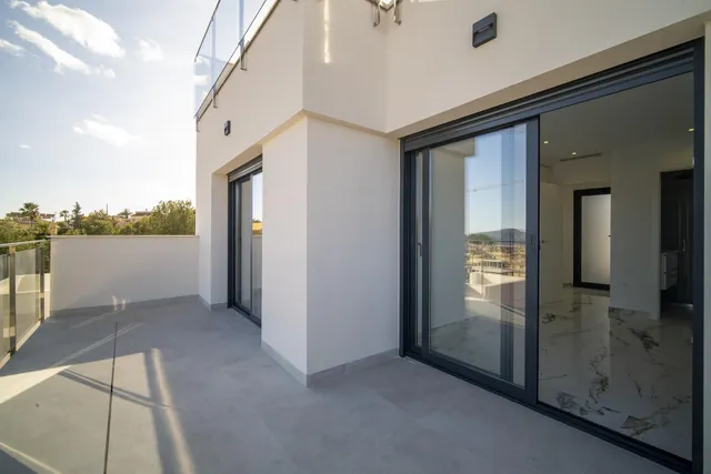 Villa 3 habitaciones 100m² en venta - Coloma — 31