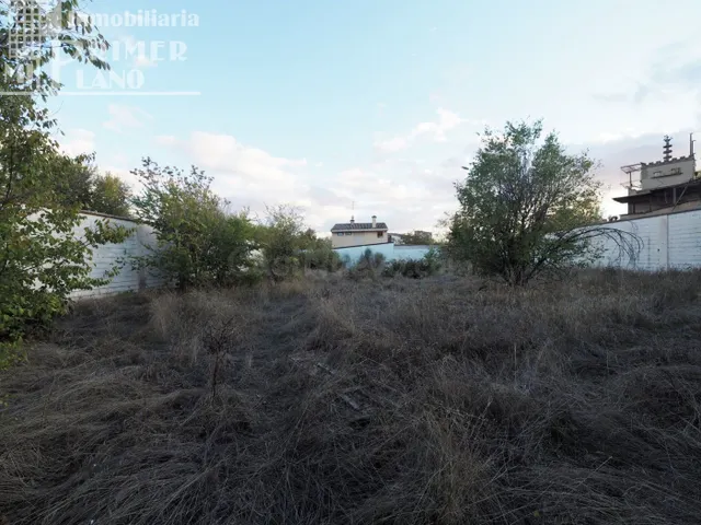 *SOLAR EN ESQUINA, CON 1.530m2 DE SUELO* - foto 2