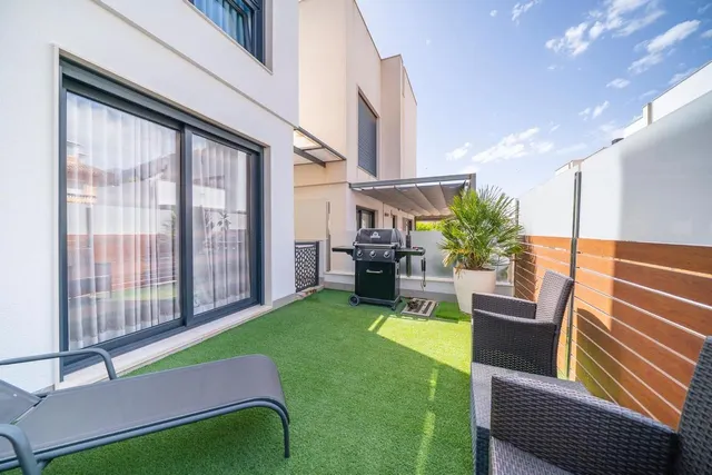 Villa 5 habitaciones 194m² en venta - Aguas Nuevas — 31