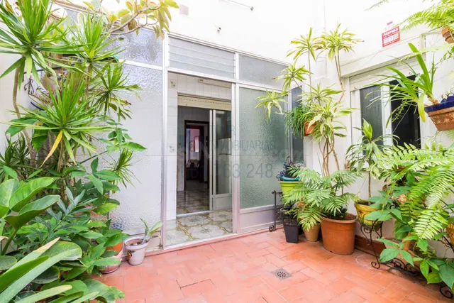 Entresuelo 3 habitaciones 104m² en venta - Carolinas bajas — 3