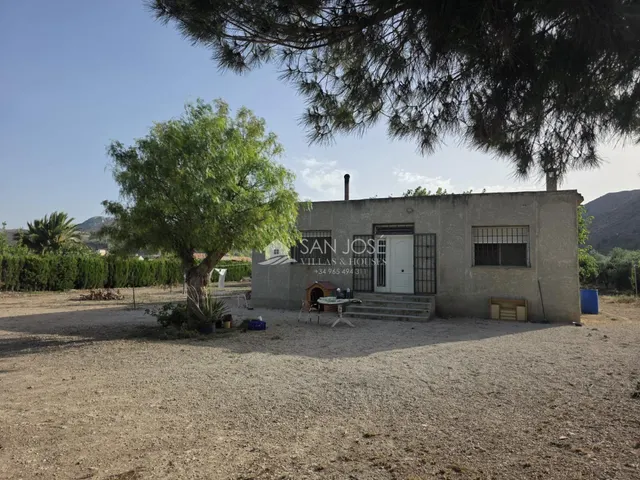 Venta de chalet en Aspe, zona la ofra — 28