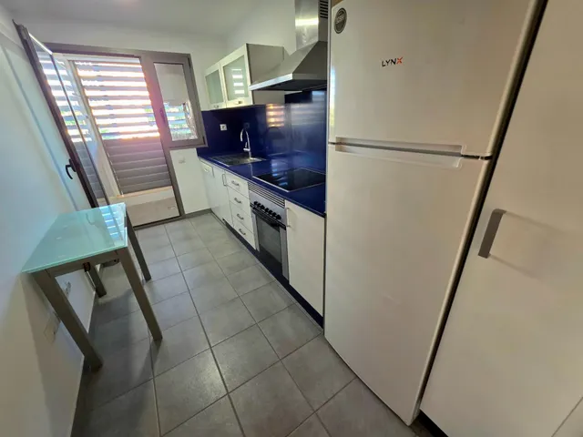Oportunidad única en el Auditorio: Acogedora vivienda de 2 habitaciones con garaje y trastero — 11
