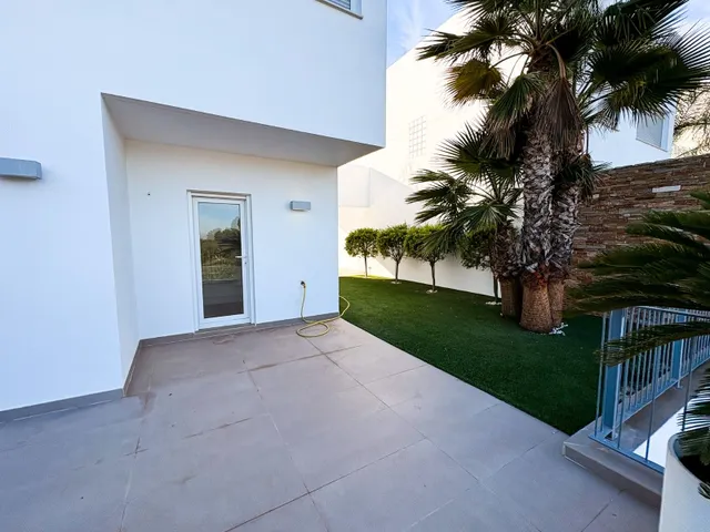 Villa 3 habitaciones 213m² en venta - DOÑA PEPA — 35