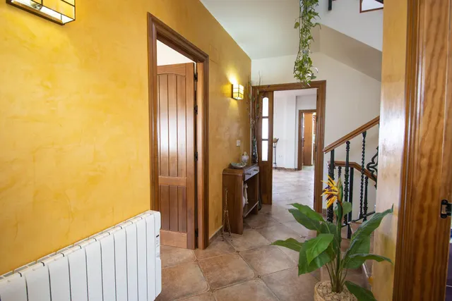 CHALET INDEPENDIENTE CON PISCINA — 25
