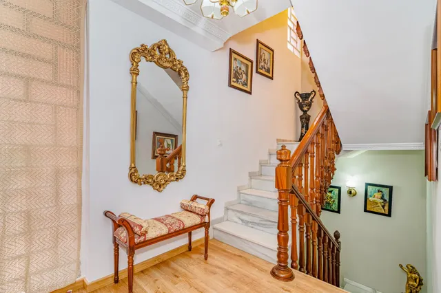 Espectacular casa en bola de oro — 25