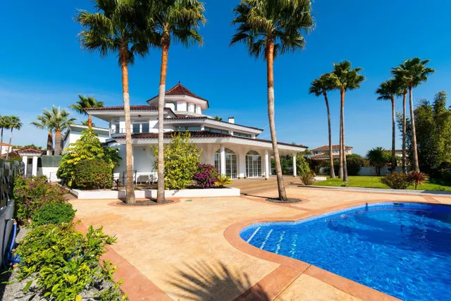Villa de lujo en venta en Alfaz del Pi - foto 2