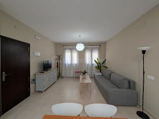 ¡Oportunidad Única en el Corazón de Ayamonte — 2