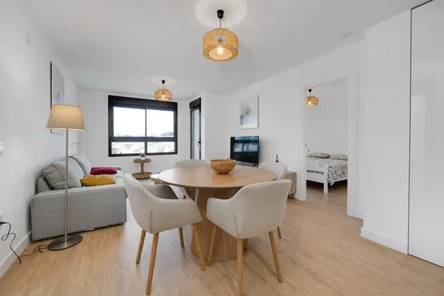 Ático 2 habitaciones 79m² en venta - PAU 8 — 13