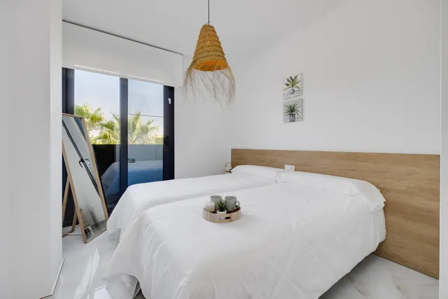 APARTAMENTO DE LUJO EN ORIHUELA COSTA — 25