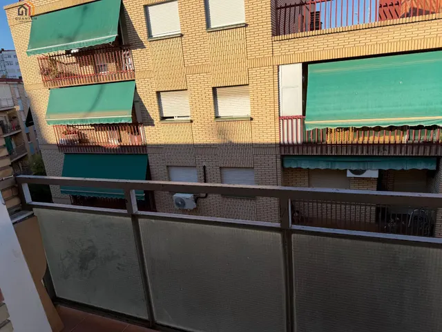 Piso en calle daroca — 21