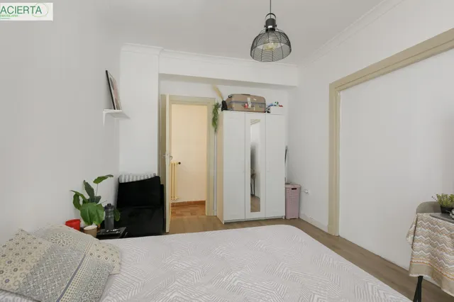 ✨ EXCLUSIVO PISO DE 253 m2 EN GRANADA CENTRO – 2.800 €/MES DE RENTABILIDAD — 6