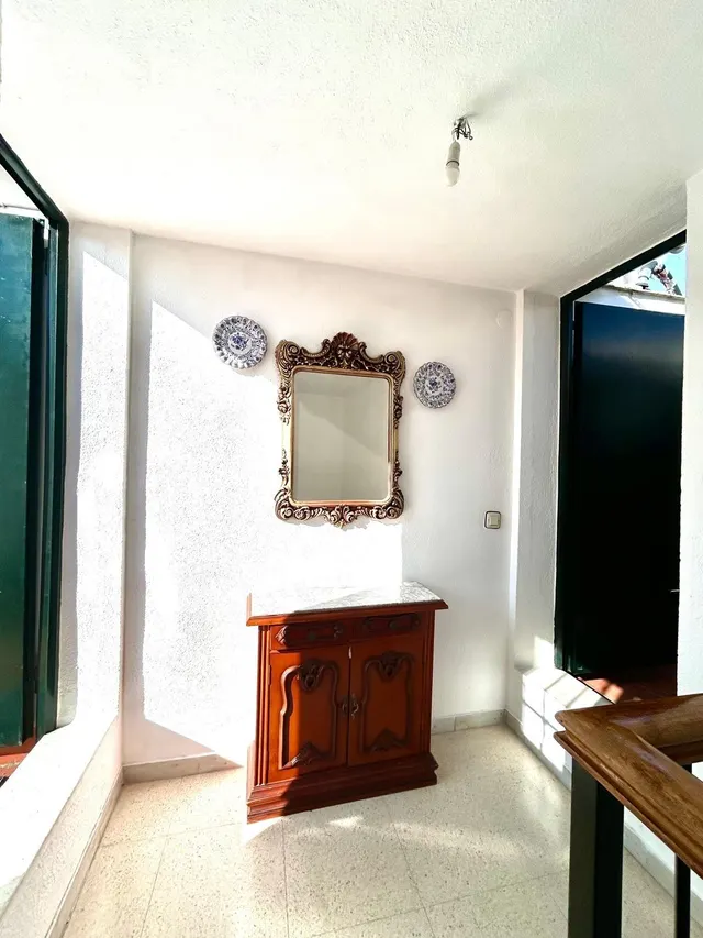 ESPECTACULAR CASA EN LA ZONA DE LA MAGDALENA. — 25