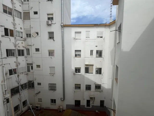 SE ALQUILA PISO EN ULÍA — 35