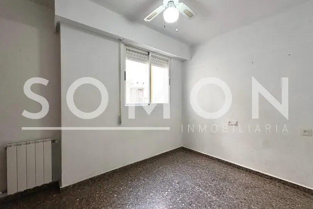 VIVIENDA EN ALQUILER EN LA CARRETERA DE MALILLA — 14