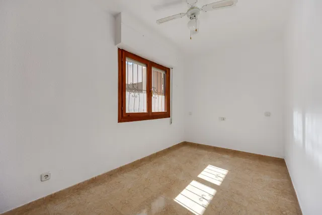 Atico de 2 dormitorios y gran terraza en Torrevieja - Acequión — 20