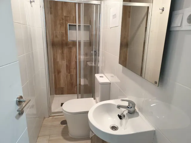 PISO EN VENTA ALQUILADO 2360€/MES - LOS ANGELES — 12