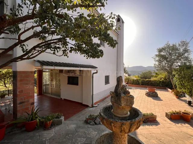 Preciosa Casa con piscina — 2