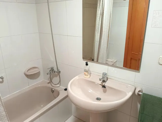 ALQUILER ANUAL: PISO en Parque del lago, peri 18, Castellón — 14