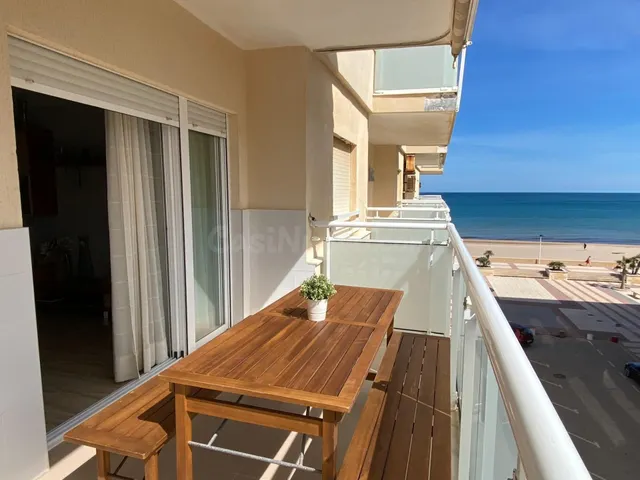ALQUILER TEMPORADA EN PRIMERA LÍNEA, PLAYA DE DAIMÚS - foto 4