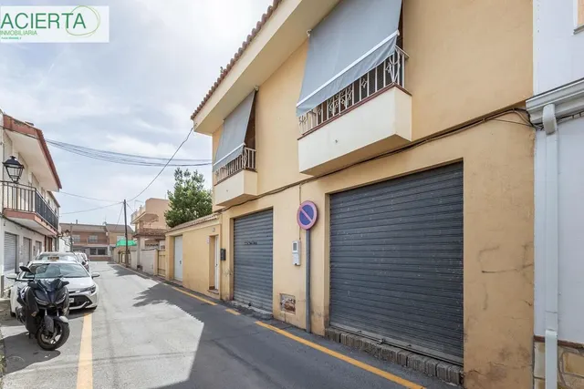 CHALET ADOSADO EN OGIJARES ( GRANADA) — 48