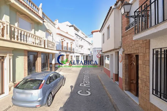 Piso en Venta en Marmolejo Jaén — 2
