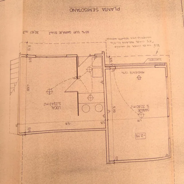 SE VENDE CASA INDEPENDIENTE CON PISCINA CON VISTAS EN CORBERA DE LLOBREGAT BARCELONA — 22